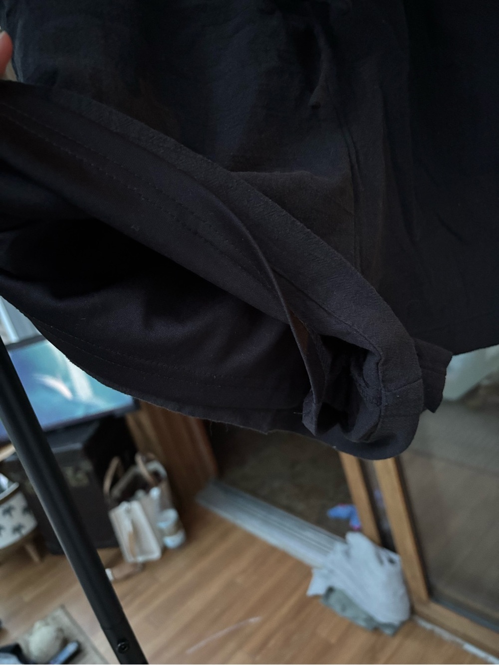 SHEIN Black High Waist Elastic Shorts - Picture 4 of 7